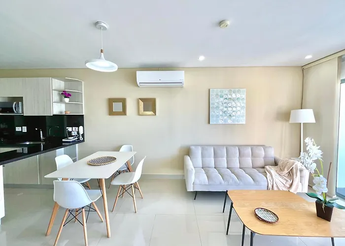 By Calamari Homes - Infinitum 3302 Bocagrande