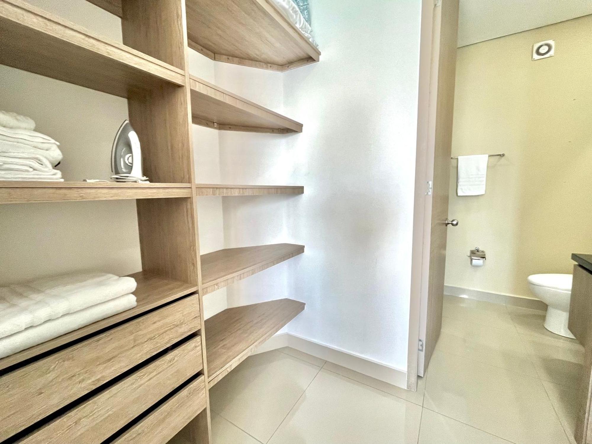 By Calamari Homes - Infinitum 3302 Bocagrande